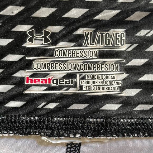 Under Armour Womens Compression Exercise Capri Heatgear Pants Size XL Stretch u - Picture 7 of 7